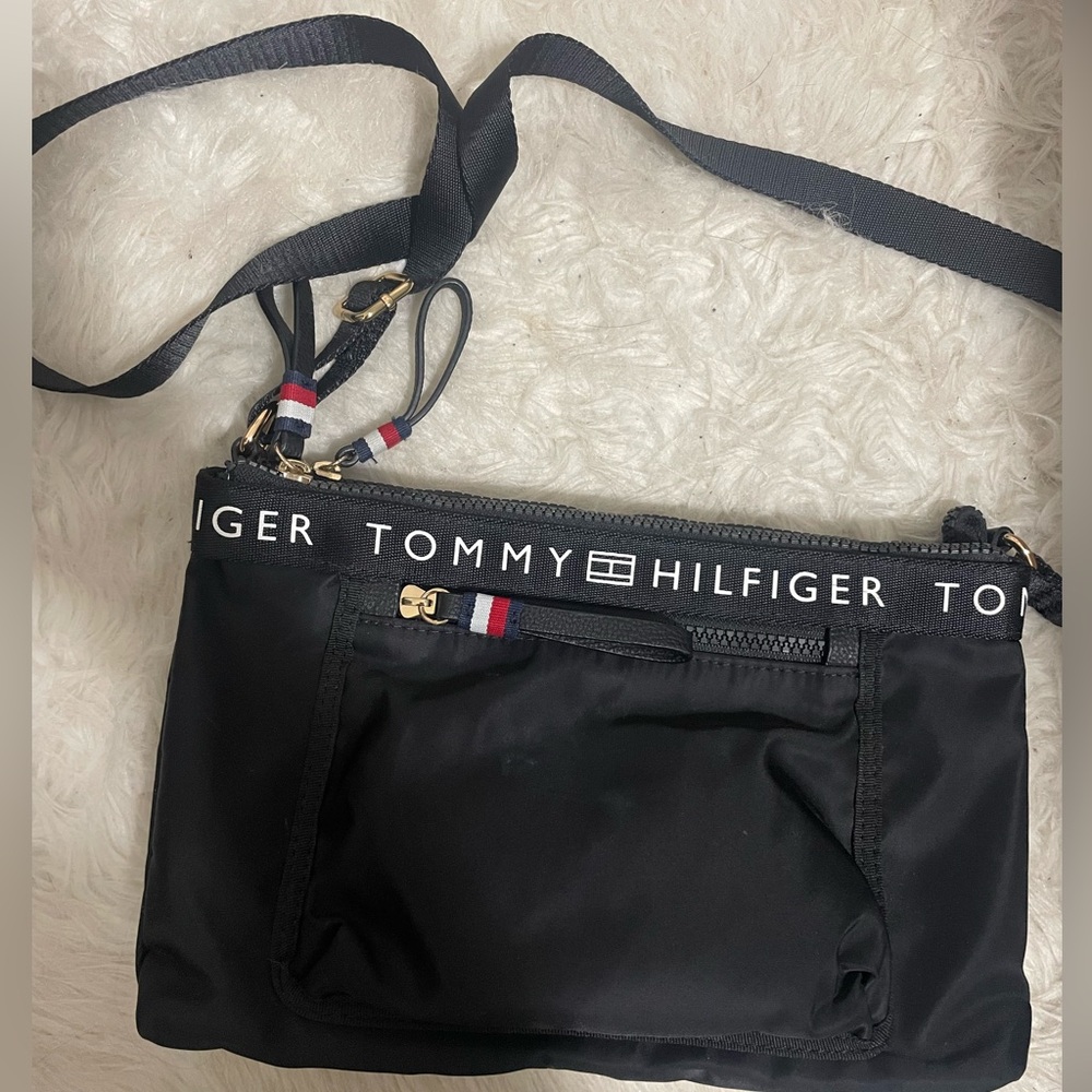 Tommy Hilfiger Black Messenger Bag